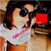 Profesorade Arte y tecnologia y Arteterapeuta de la universidad de Chile. Realizo clases particulares y talleres a grupos de tofas las edades a partir de los 3 años en adelante